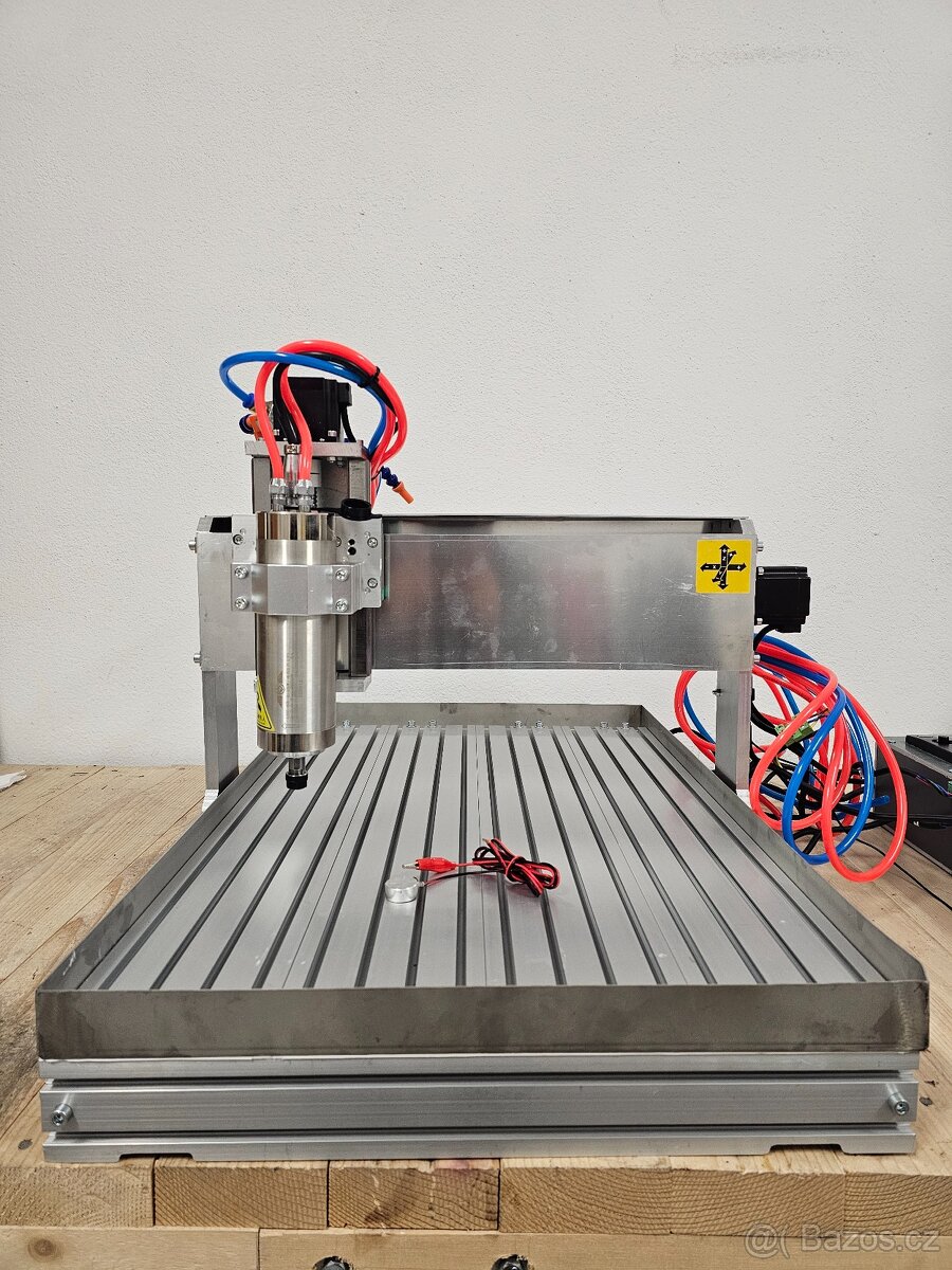 CNC frézka 600x400mm 2,2kW