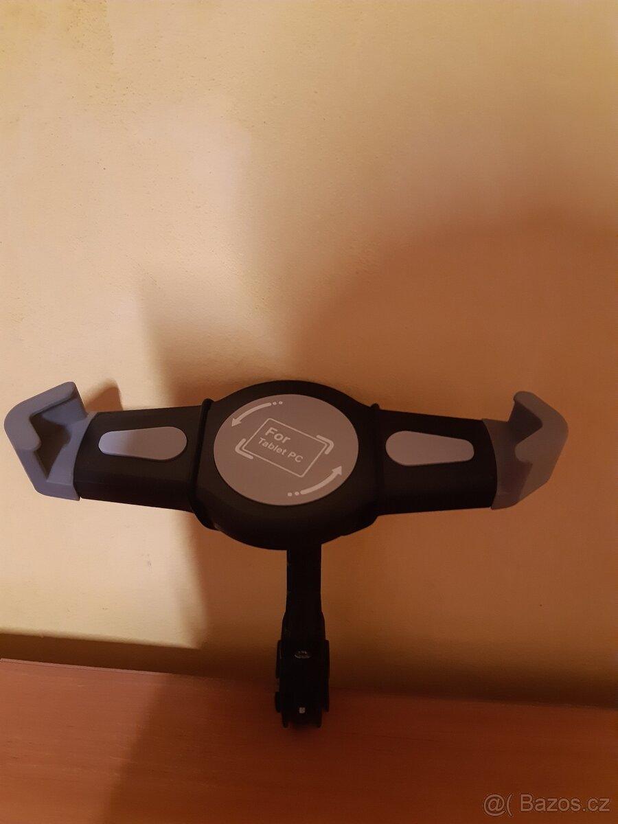 Držák tabletu na motocykl