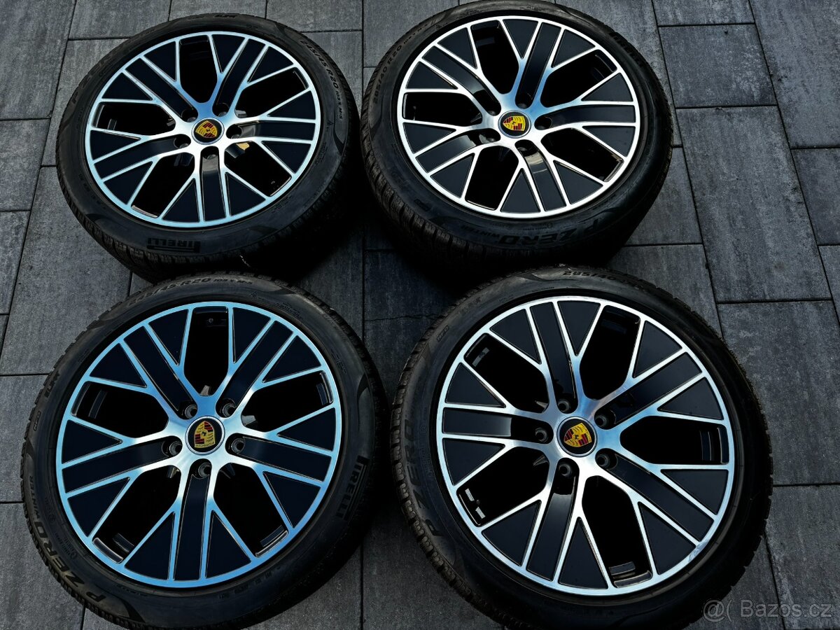 Originál alu kola Porsche Taycan zimní Pirelli