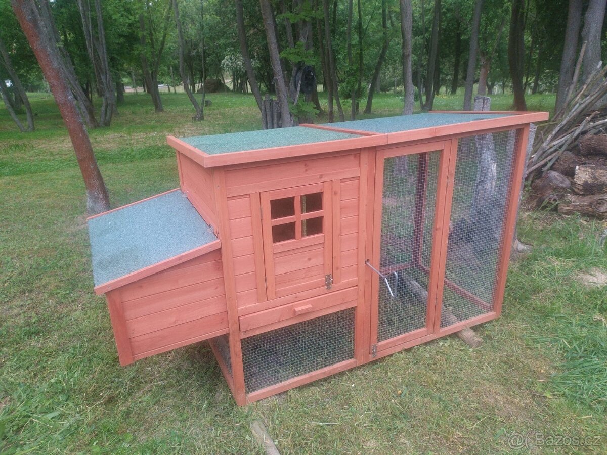 Domeček pro menší drůbež