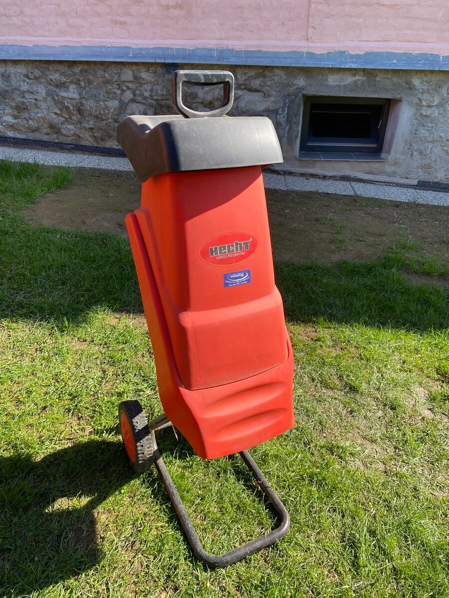 Elektrický drtič větví