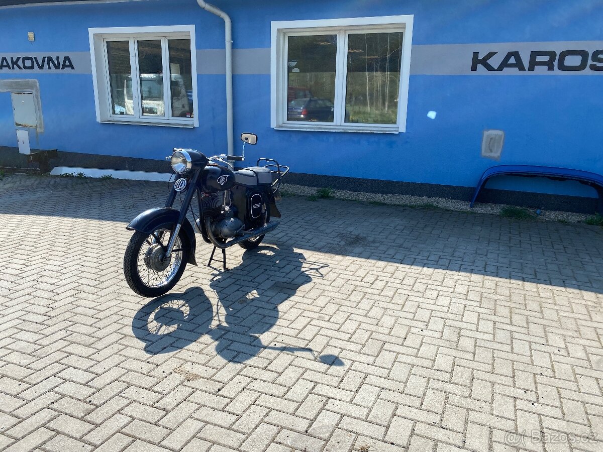 ČZ 175/450-01,1961