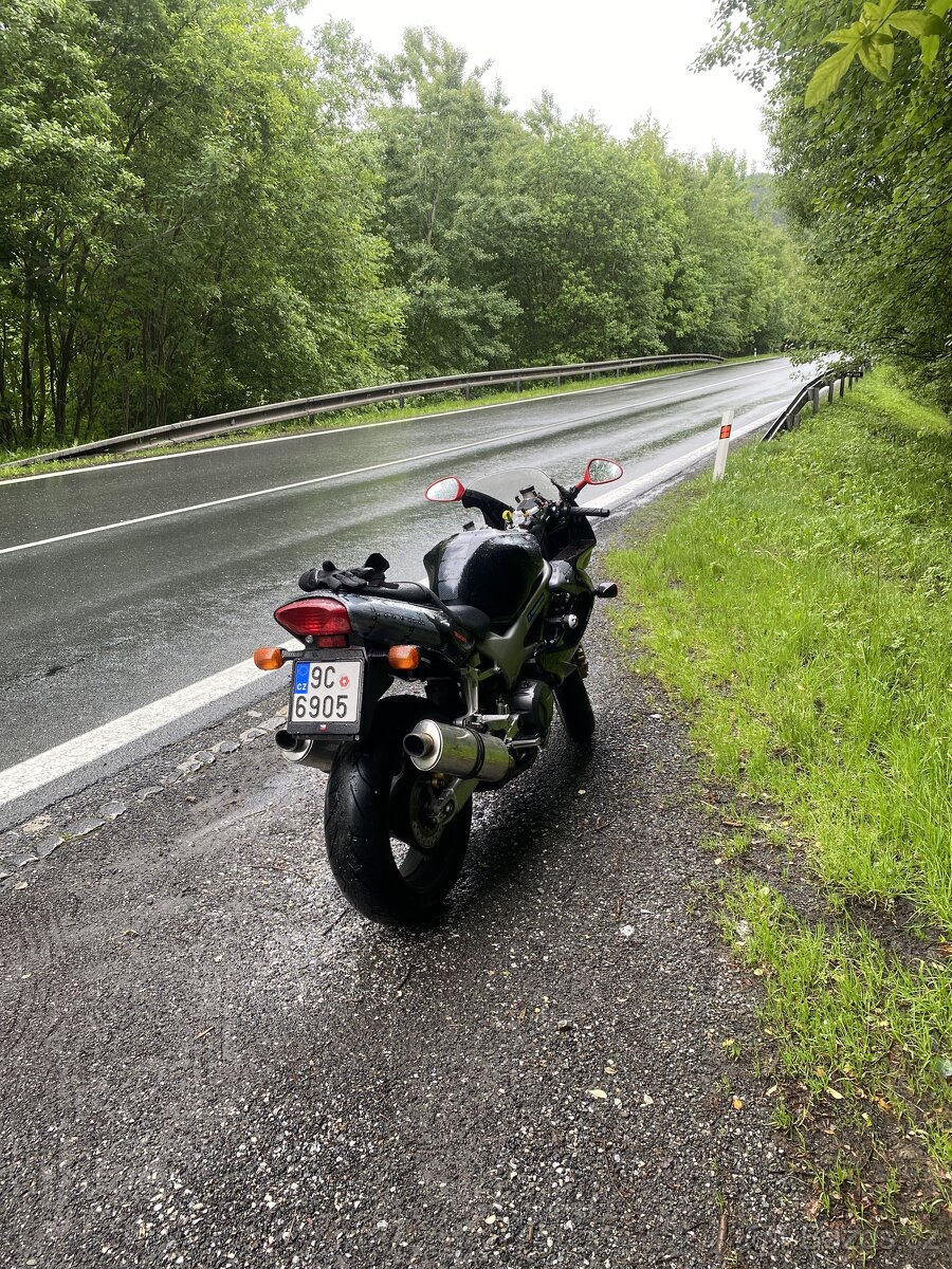 Honda VTR1000 F
