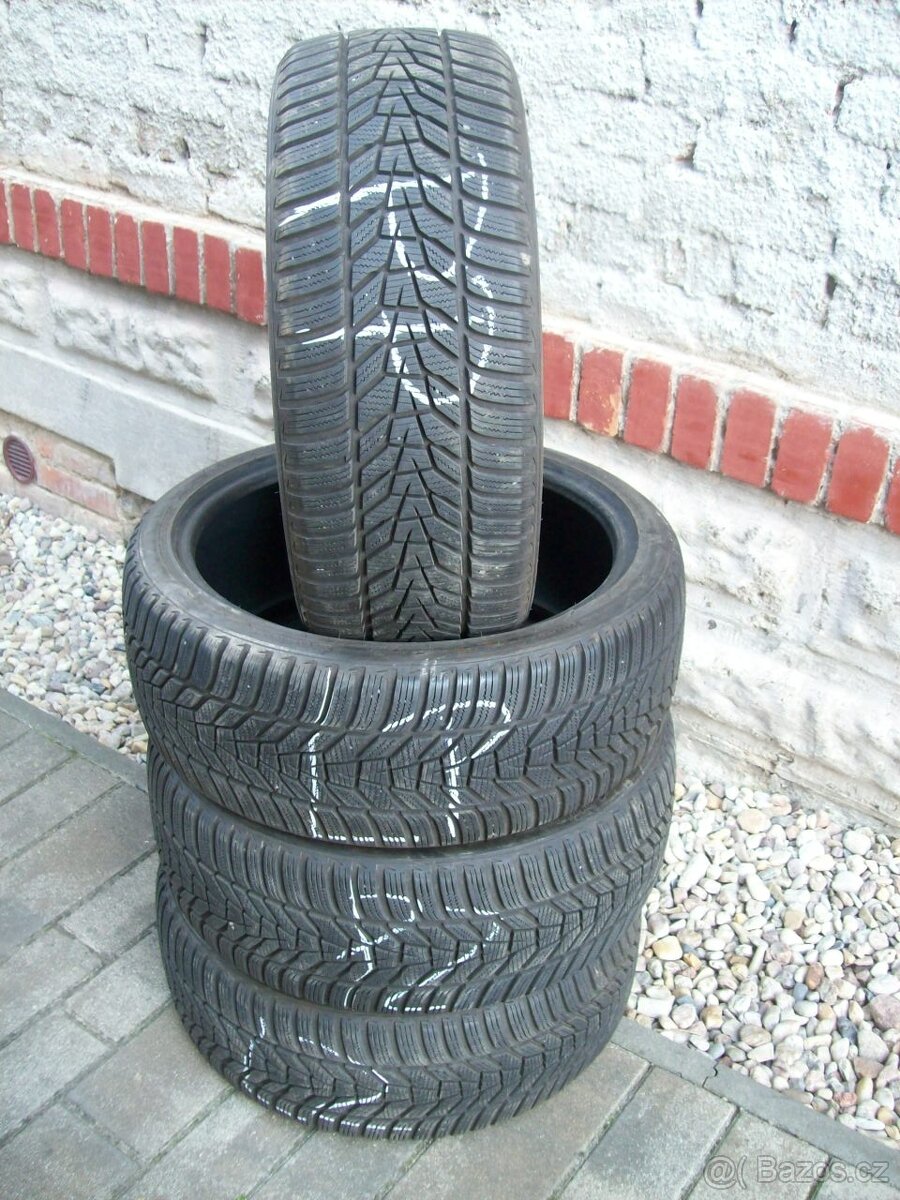 sada zimní pneu Octavia IV RS 225.40.19"