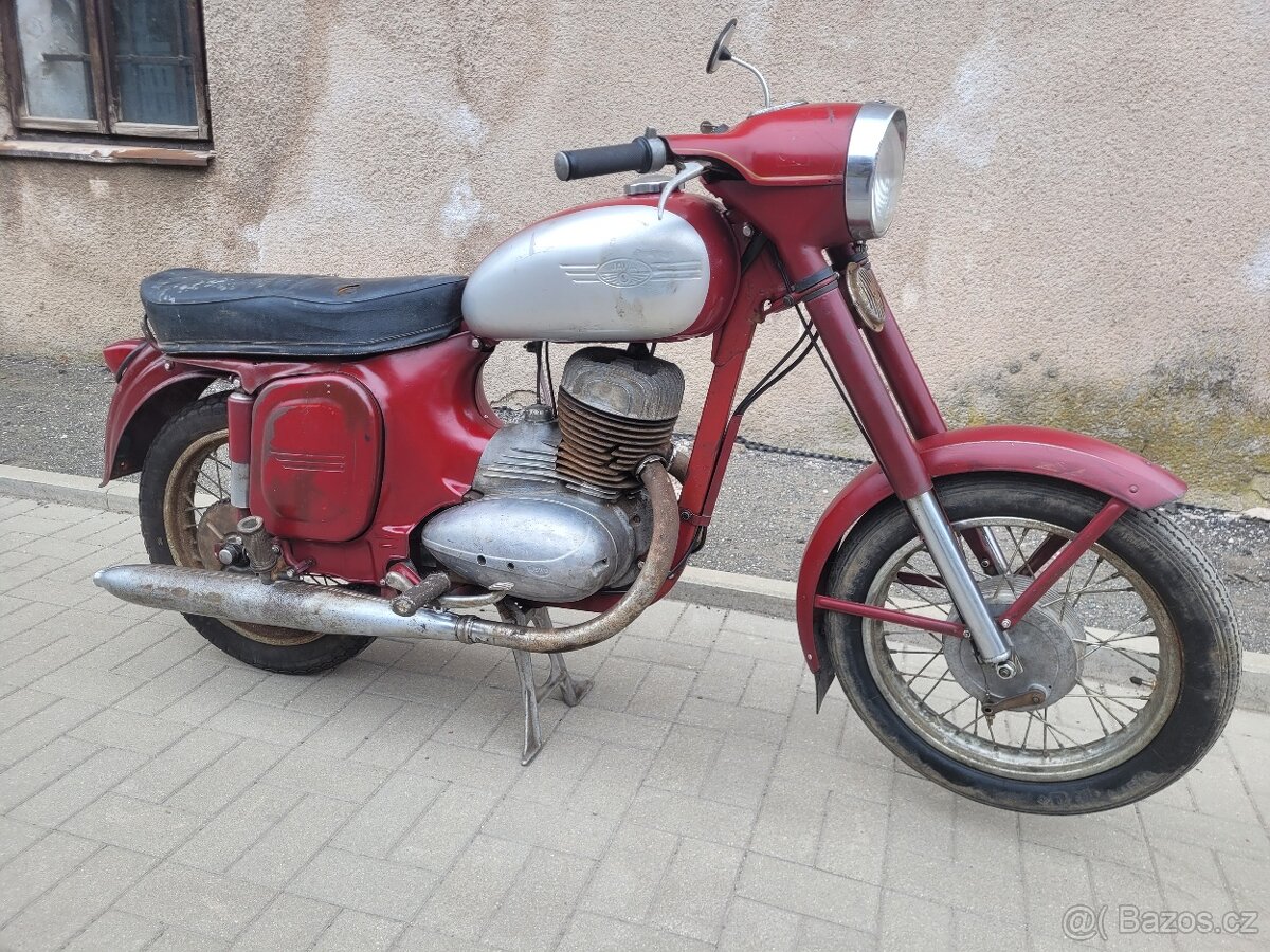 Jawa 250 panelka 559 s TP