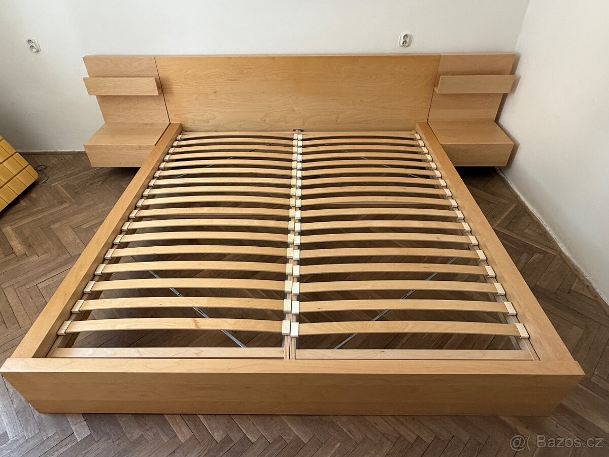 Postel IKEA Malm, 200x180cm, noční stolky, matrace