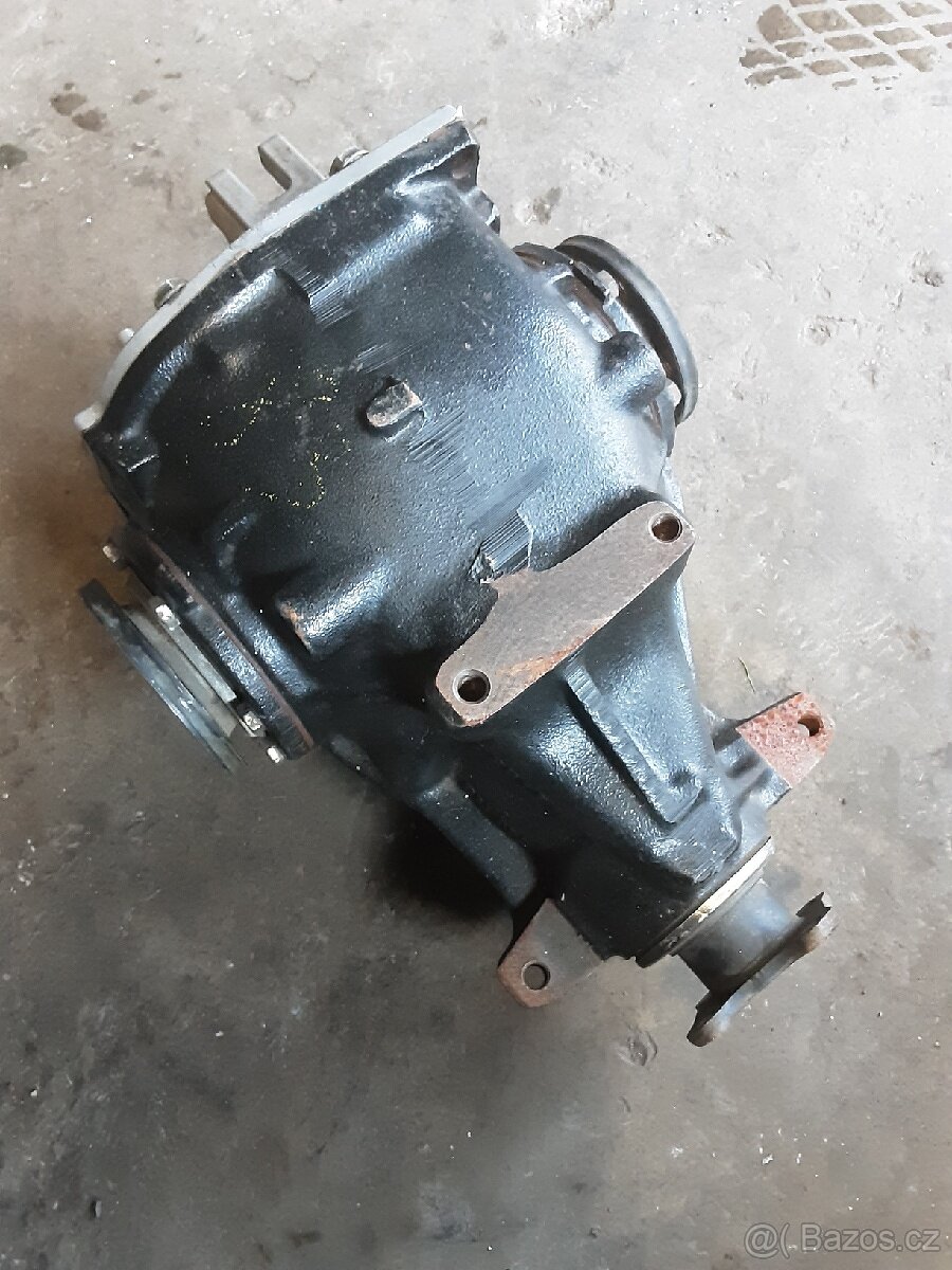 Diferenciál E35 , 2,5 benzín