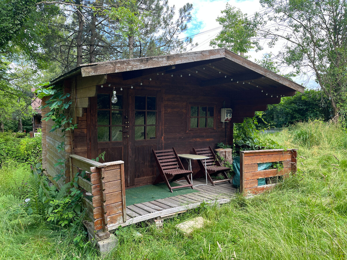 Zahradní chatka zdarma k rozebrání a odvozu