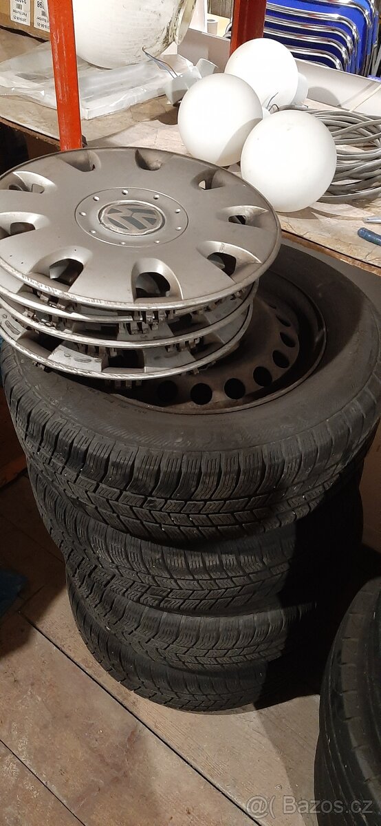 Zimní pneumatiky Barum 195/65/15 + disky 5x112