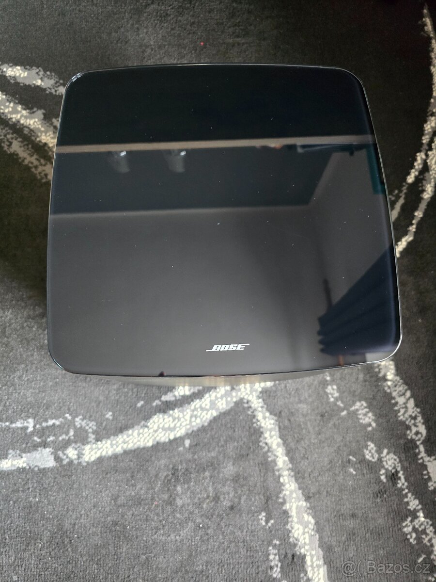 Bose bass module 700 / acoustimass 300