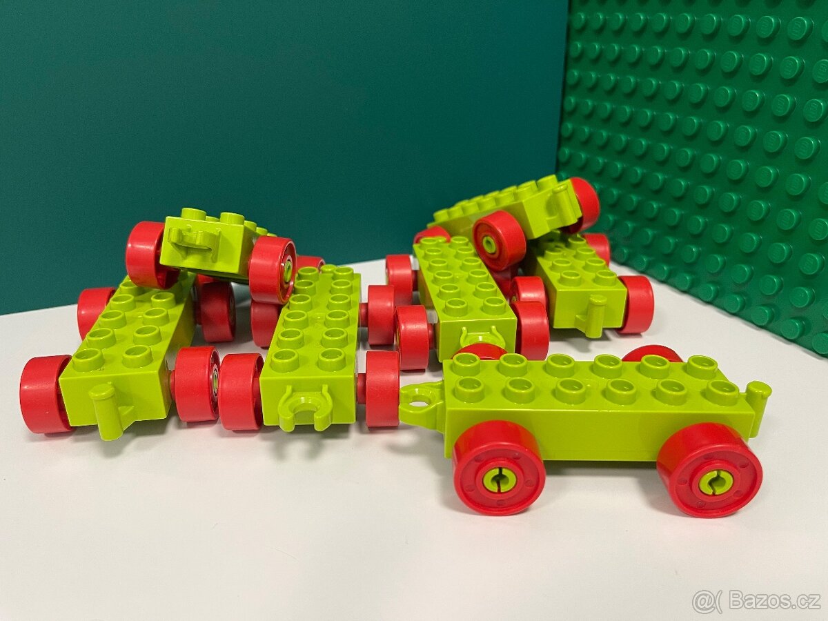 Lego Duplo podvozek k vláčku