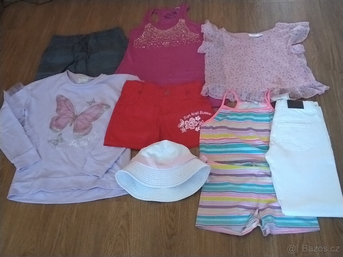Set dívčího oblečení vel.140/146