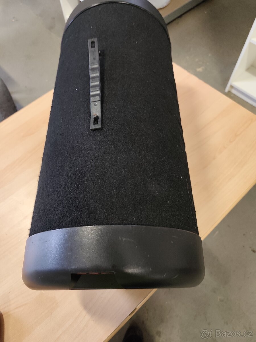 Prodám subwoofer JBL