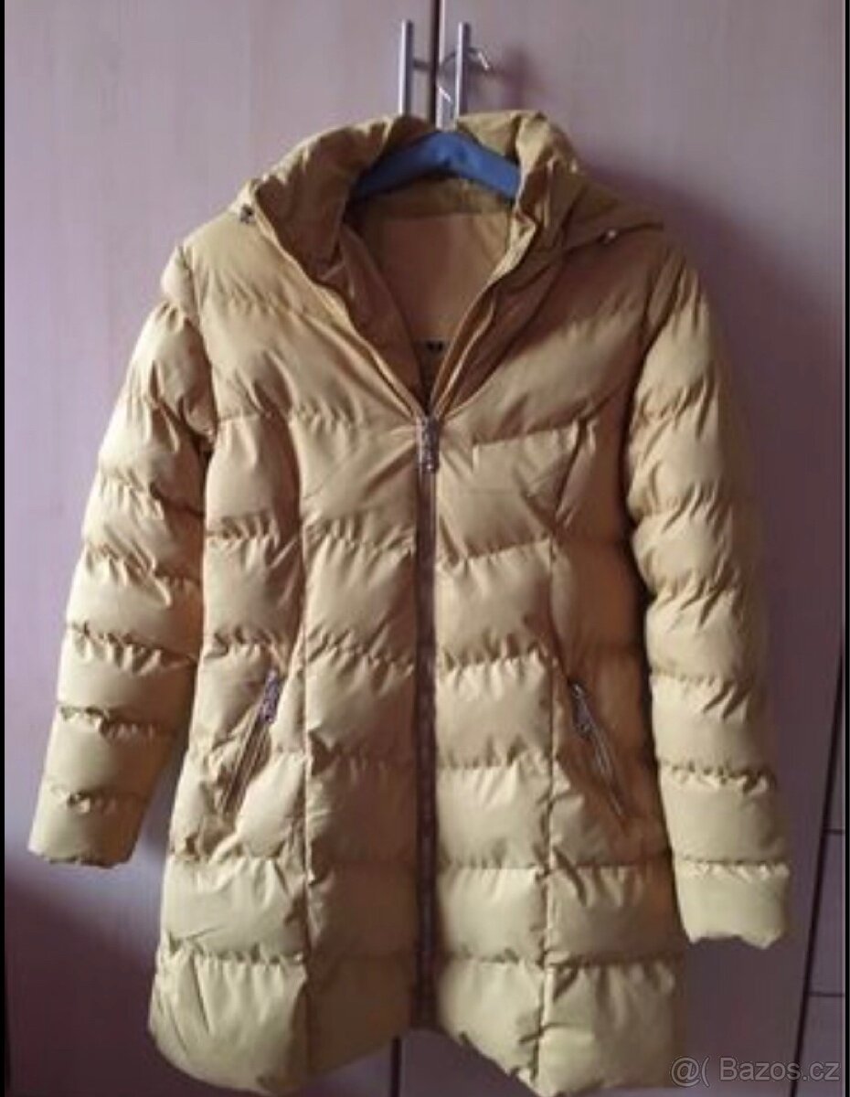 Dámská péřová bunda, velikost M