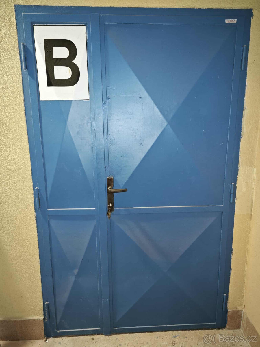 vrata plechová 2/3 120x202cm