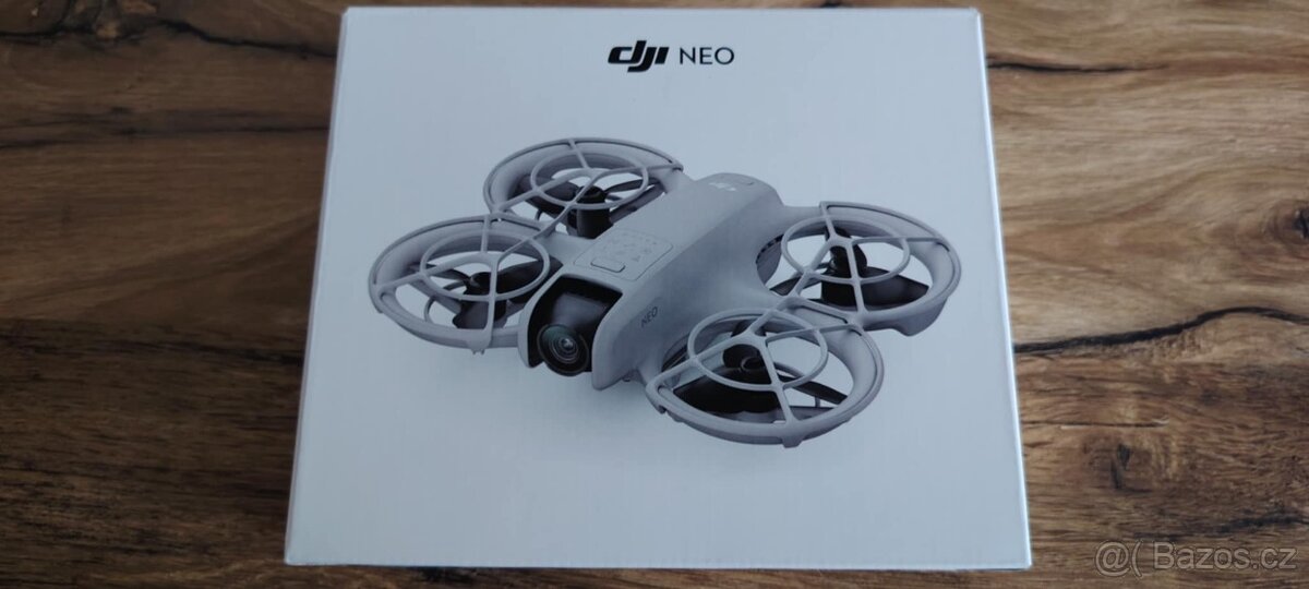 dron dji neo