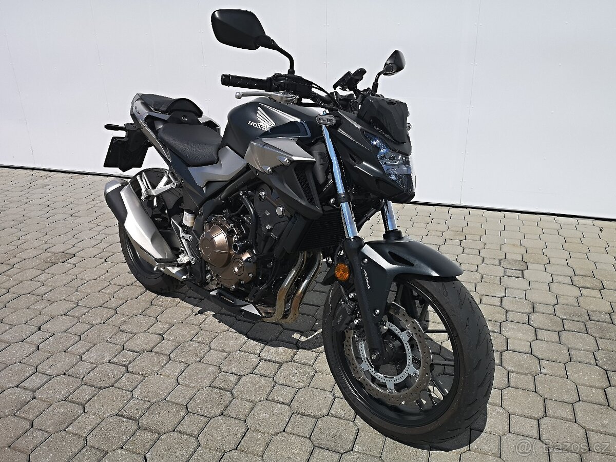 Honda CB 500 F, r.v.2020, nová v ČR, 35 kW, najeto 11.996 km