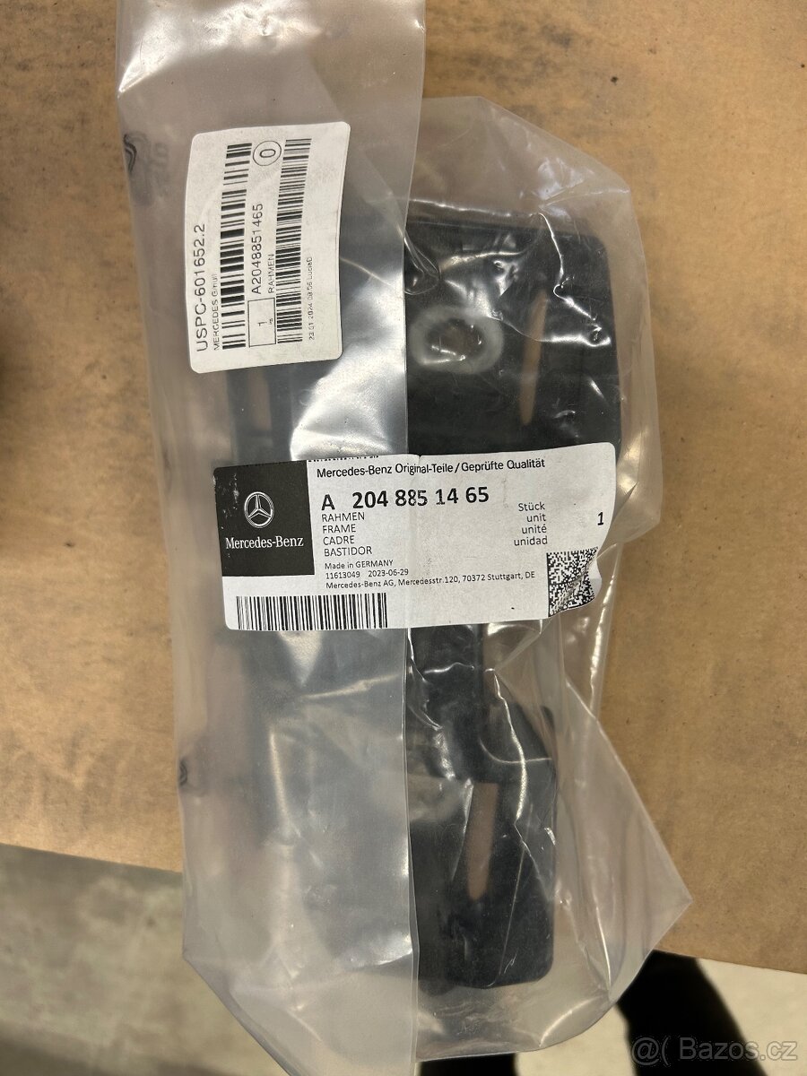 Mercedes Benz C180 držák nárazníku pravý zadní