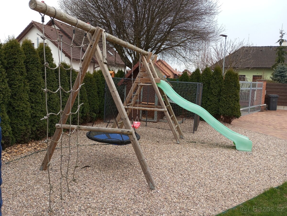 dětské hřiště