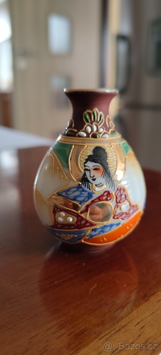 Japonská váza miniatura