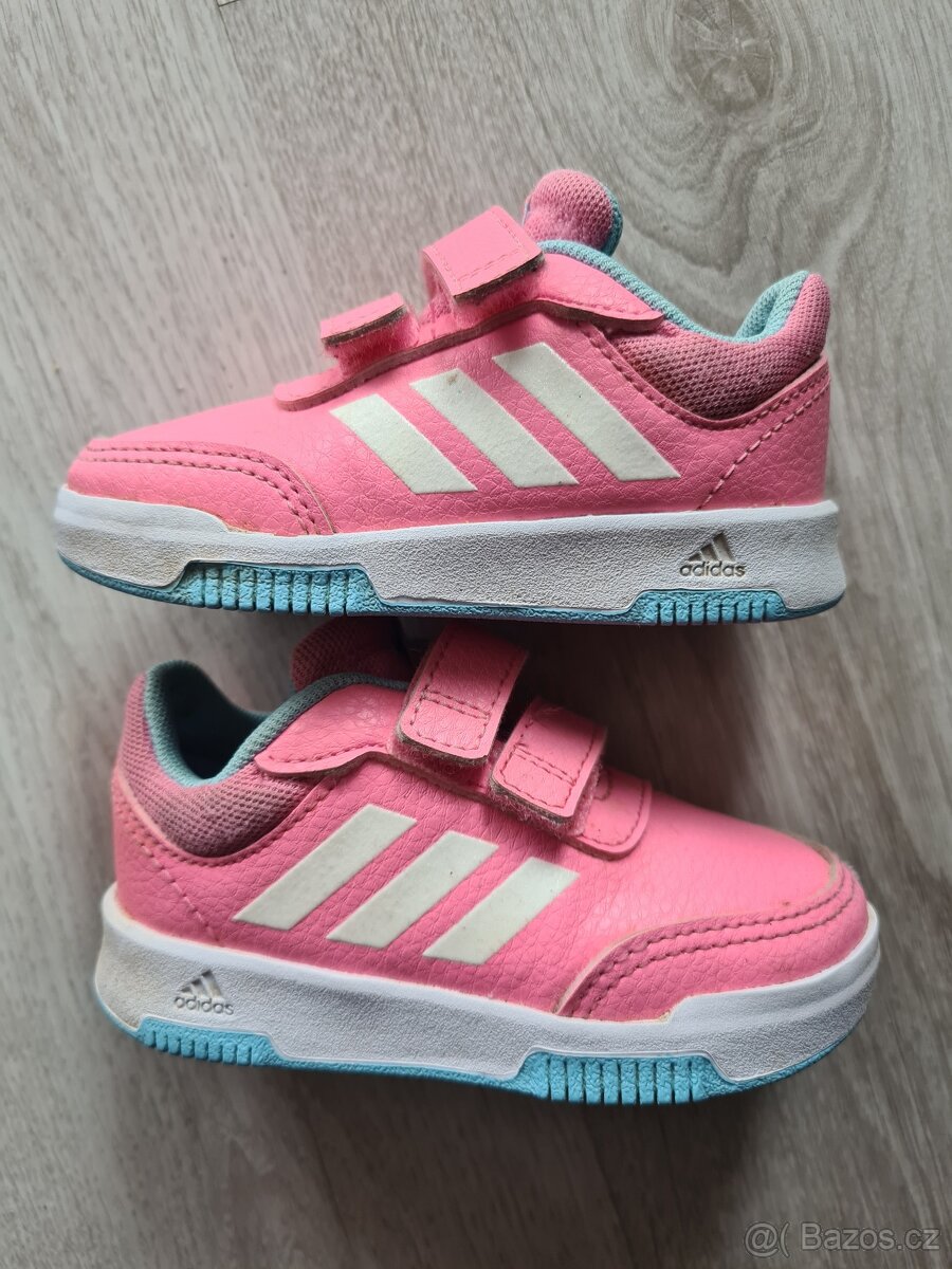 Dívčí boty Adidas