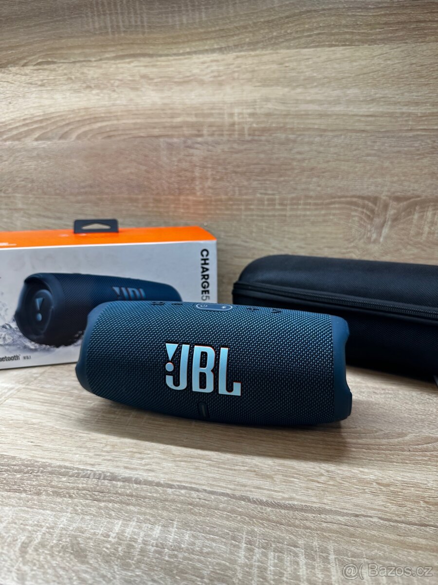 JBL charge 5