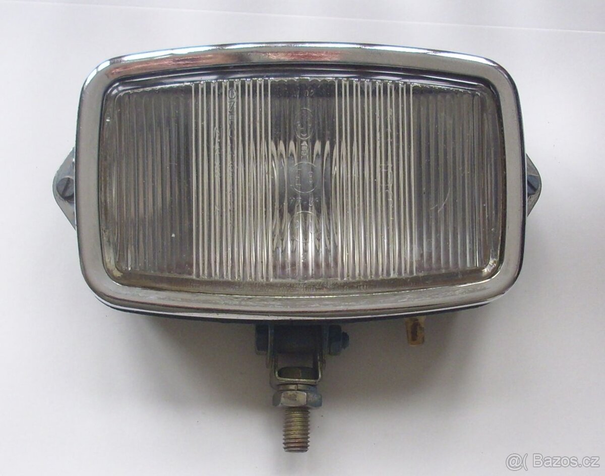 Tatra 613 přídavní světlo