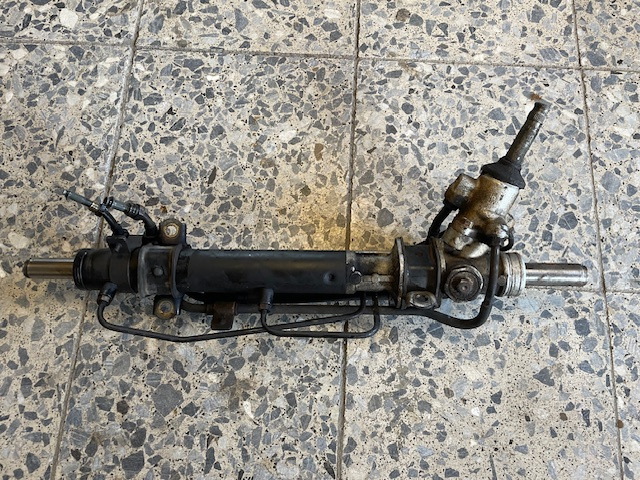 Subaru Impreza hřebenové řízení posilovač