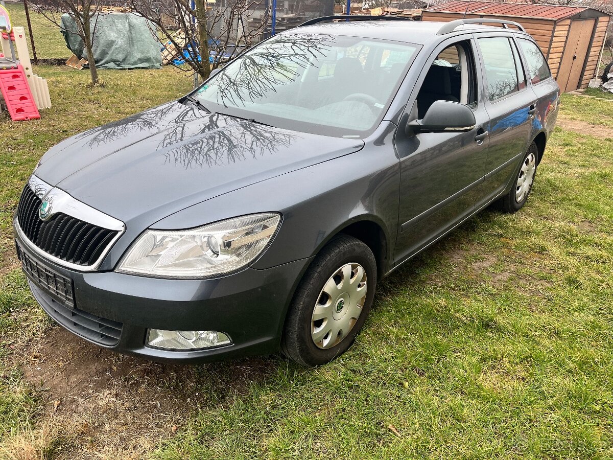 Škoda Octavia 2, 1.2 TSI 77kw, 2010, serviska