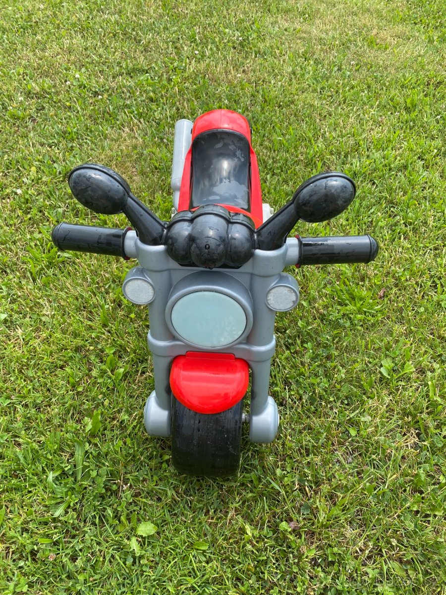 Odrážedlo motorka