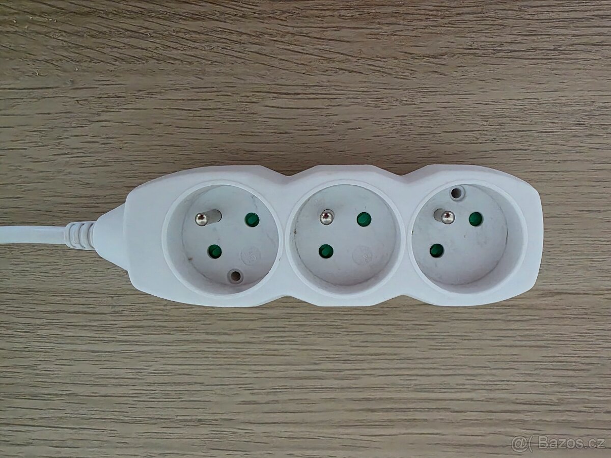 PRODLUŽOVACÍ KABEL