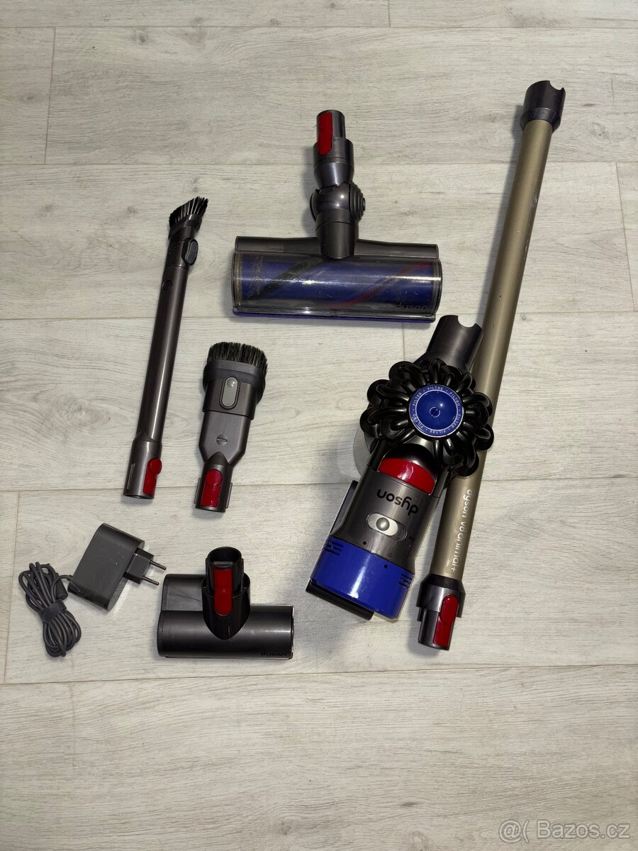 Dyson V8 animal+