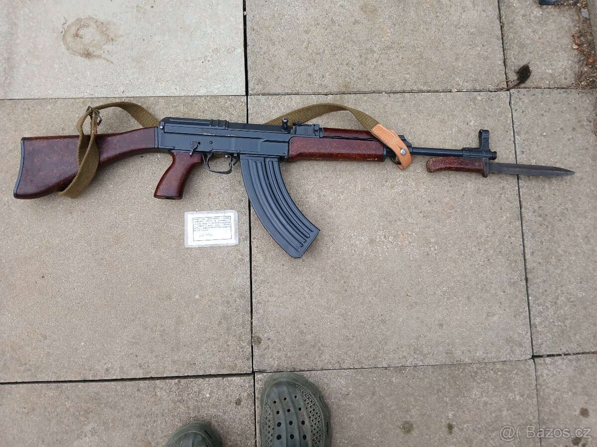 samopal SA 58