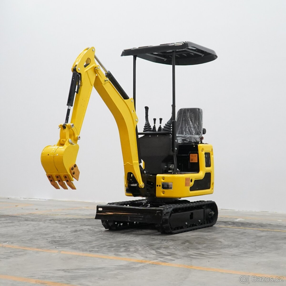 Prodám D905 minibagr, digger se stříškou