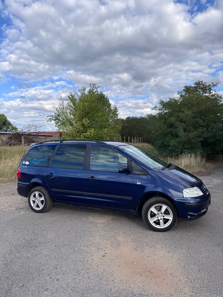 VW SHARAN 1.9 TDI 96 KW ( NOVÁ STK )