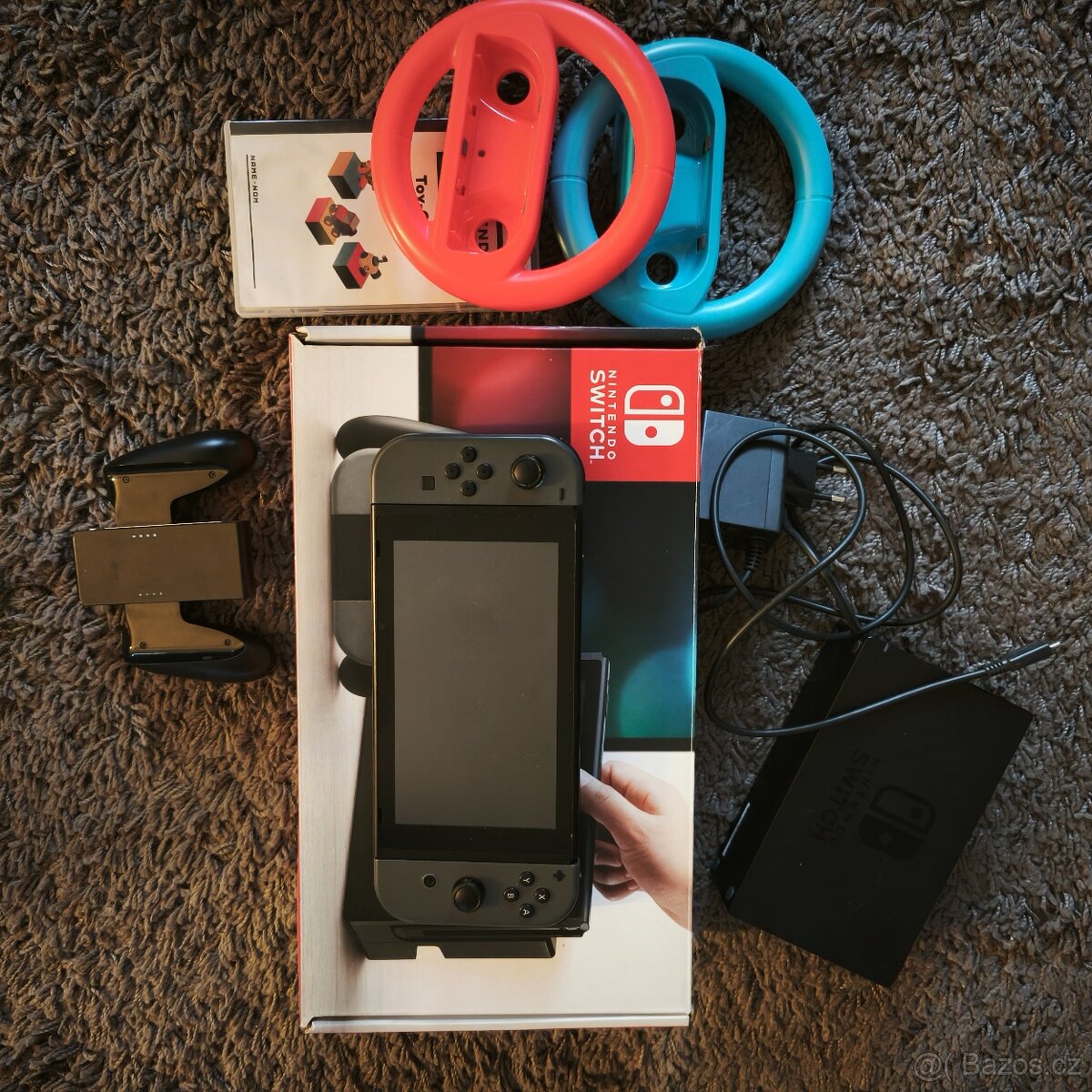 Nintendo Switch + příslušenství