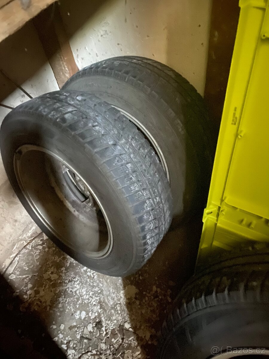 Zimní Alu kola R16