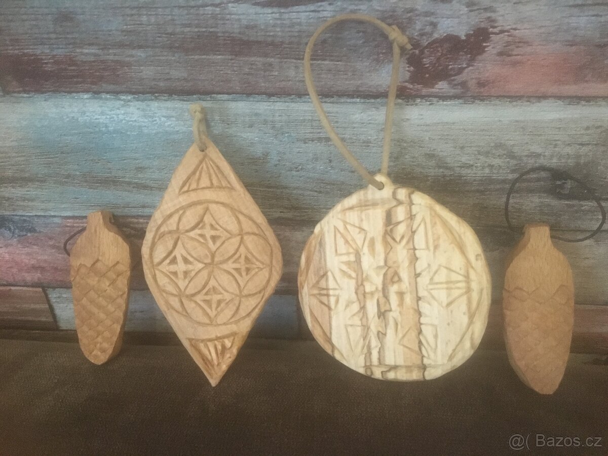 Predám drevené vianočné ozdoby