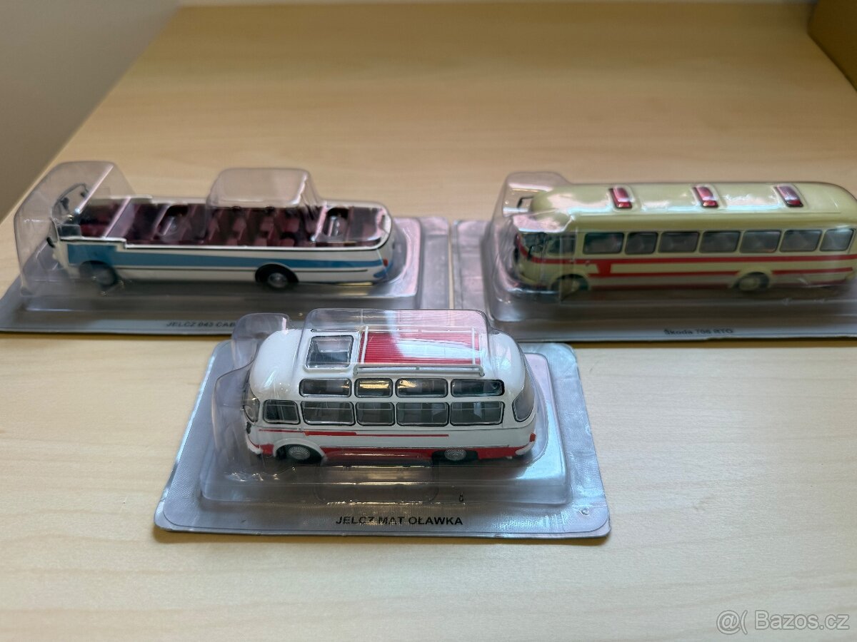 Prodám model autobus 1:72