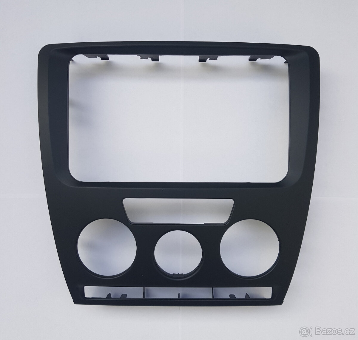 Rámeček autorádia pro Škoda Octavia II (man. AC)