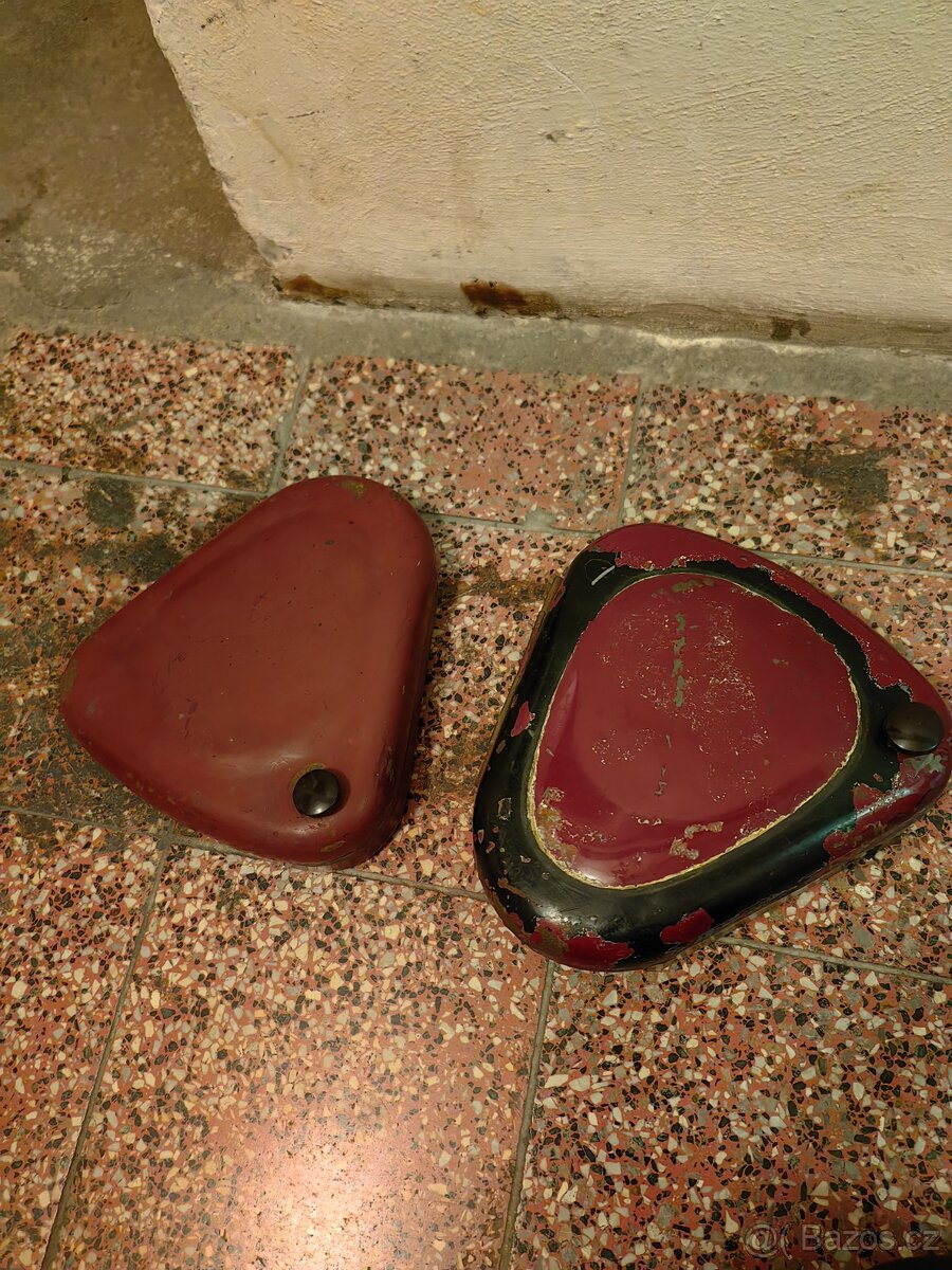 Jawa perak kastliky komunista