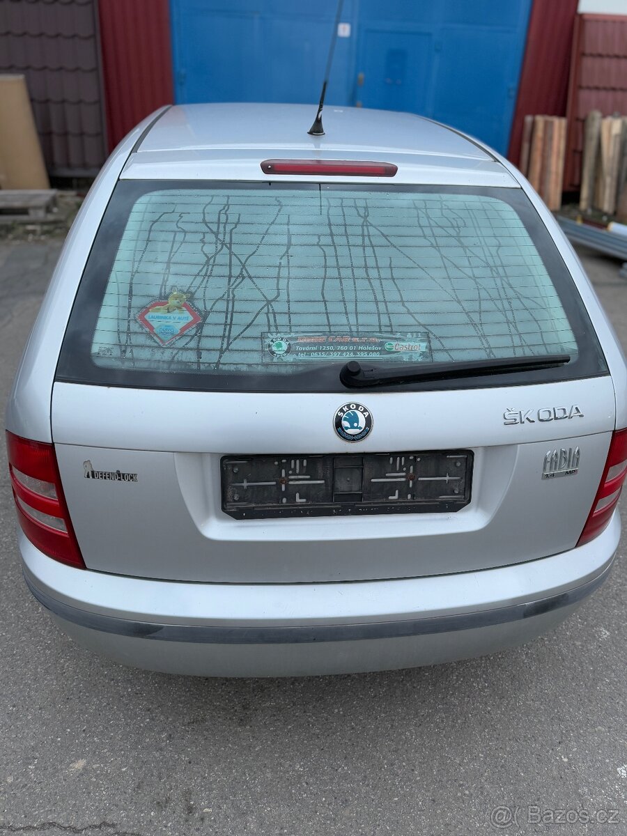 Skoda fabia combi zadni dveře vrata