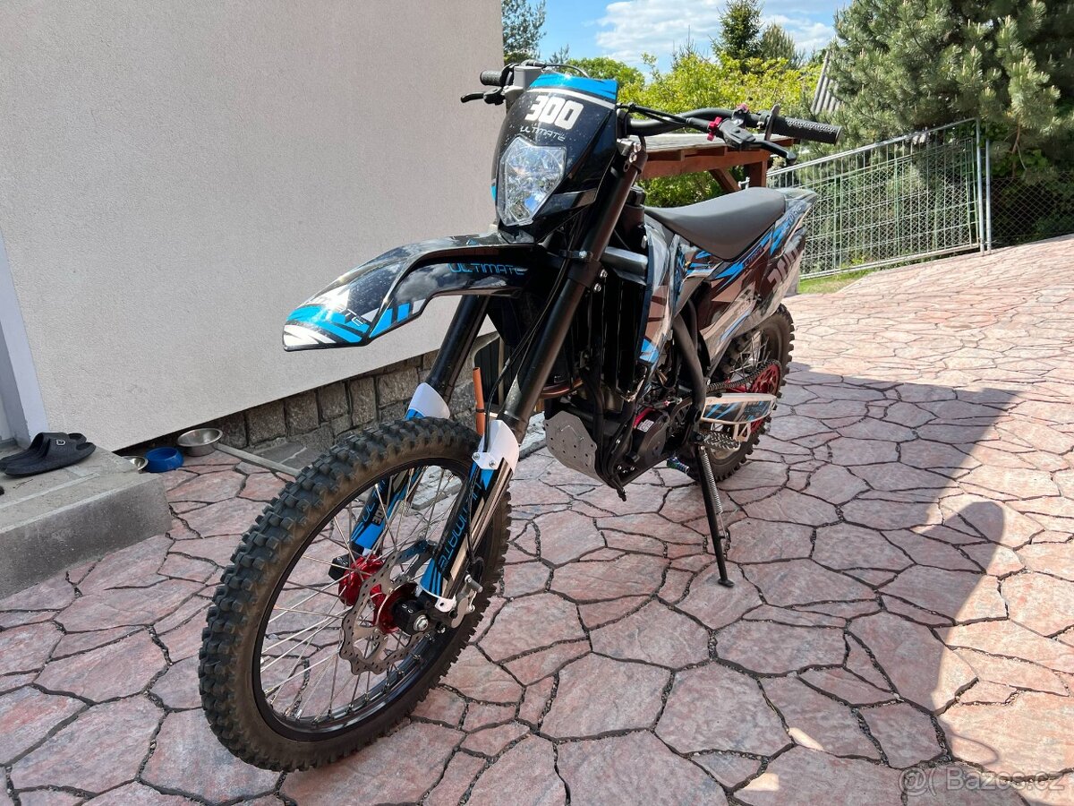 Motocross Ultimate NC 300 cc 21x18 startér/6 kvalt manuál/
