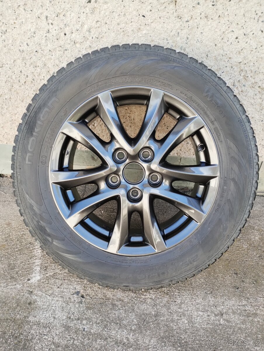 Kola z Mazda cx-3 ,zimní pneu