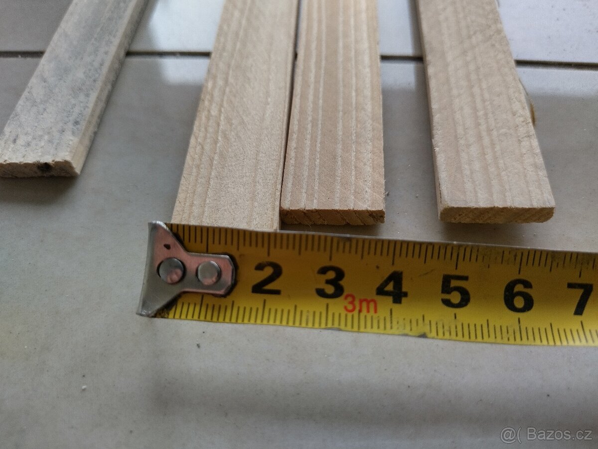 dřevěne lišty