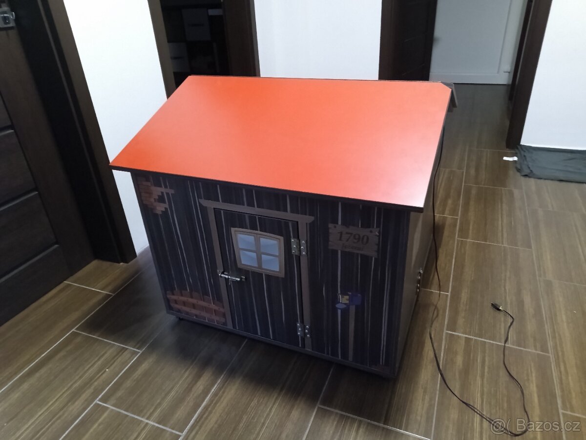 Domeček pro panenky