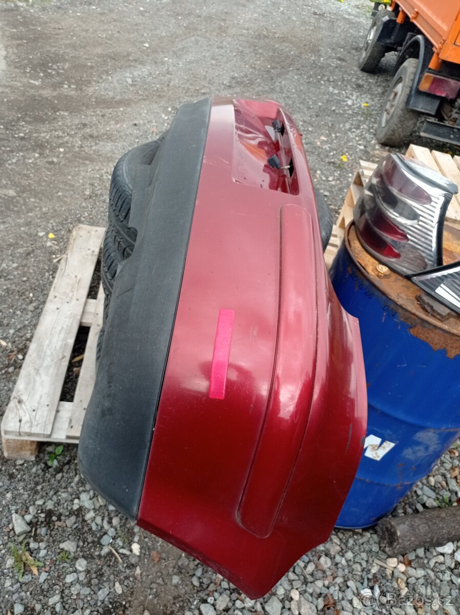 VW golf IV - 5-té dveře, boční dveře,motor ALH
