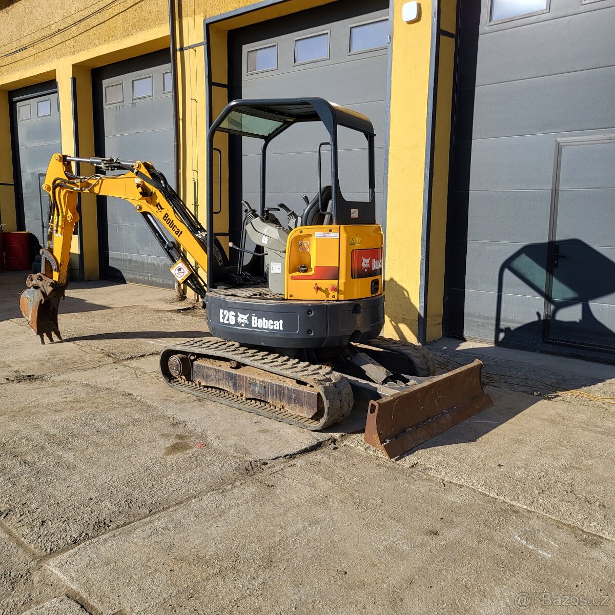 BOBCAT E26 2,6t , 2016