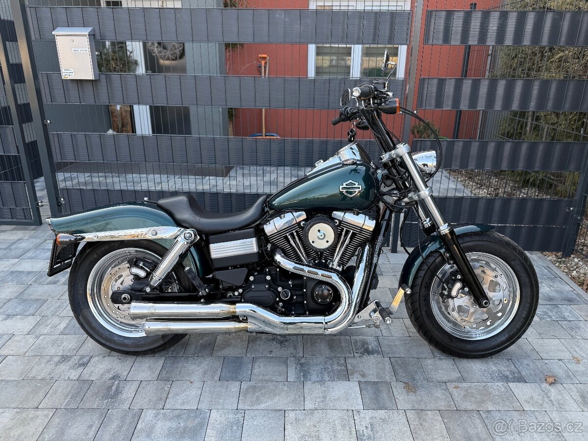 HARLEY DAVIDSON DYNA FAT BOB