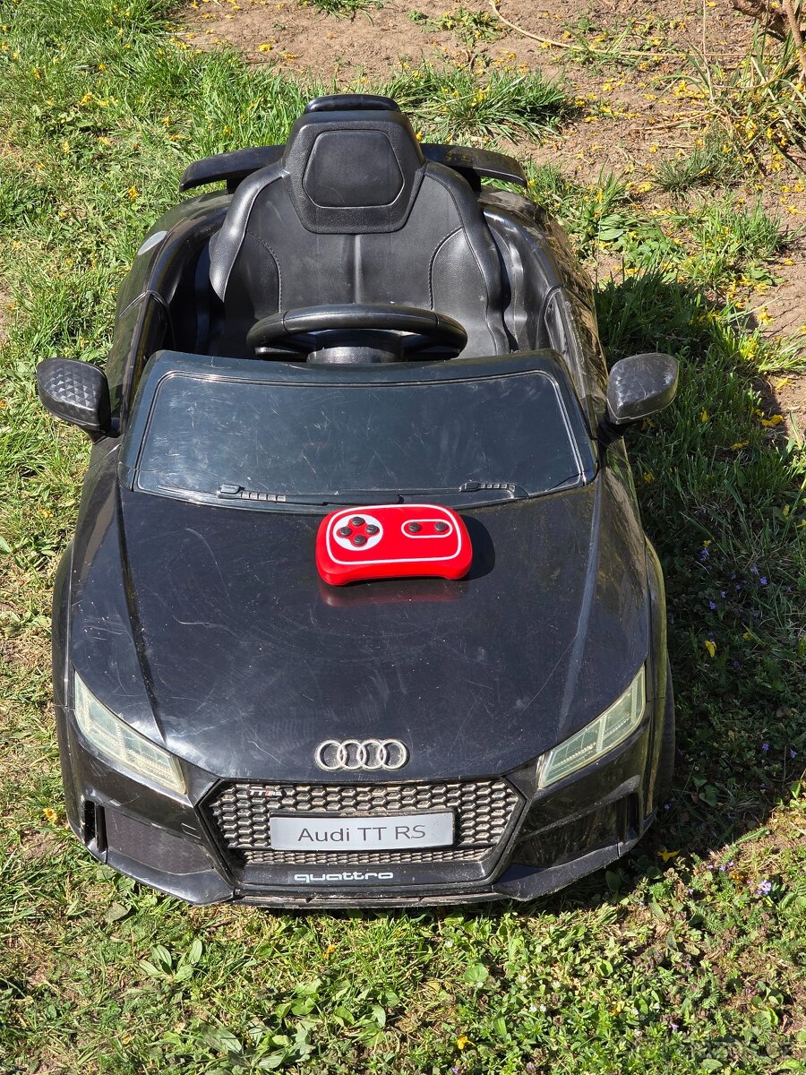 Audi TT RS na baterie 12V